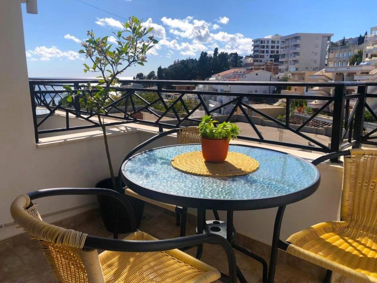 Apartments Lungo Mare Ulcinj Exterior photo