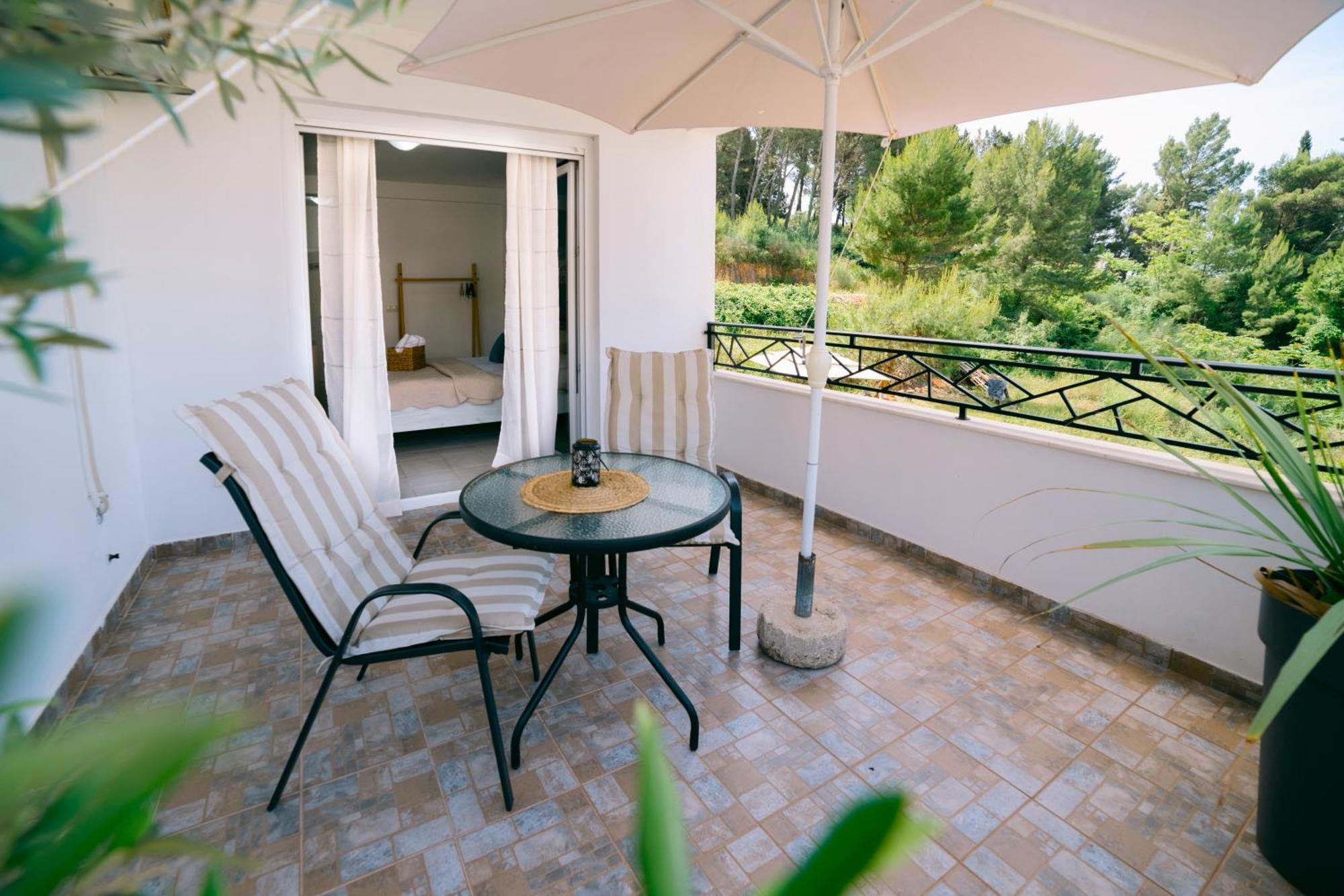 Apartments Lungo Mare Ulcinj Exterior photo